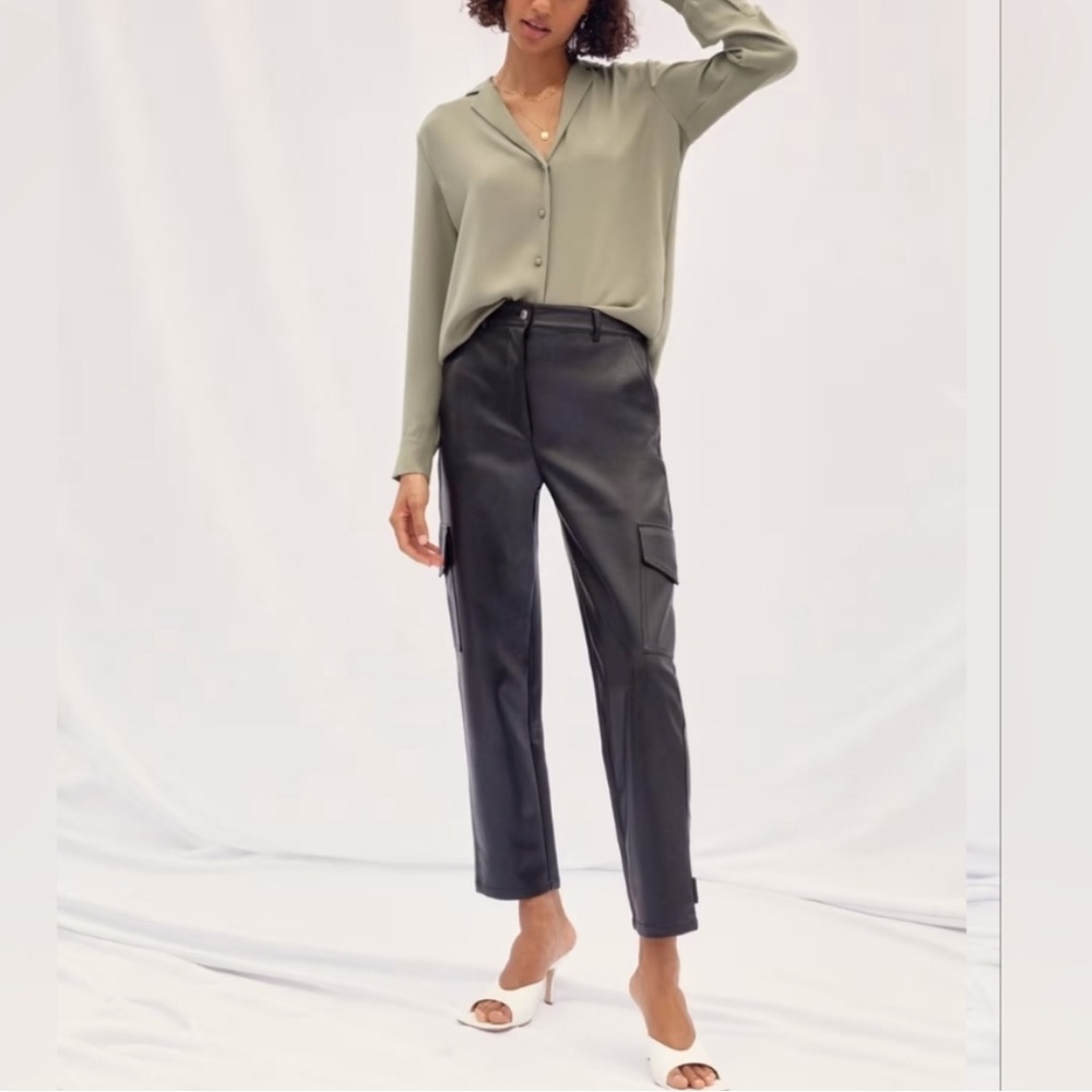 Wilfred Aritzia Mila Black Soft Faux Leather High Waist Cargo Button Fly Pants 2